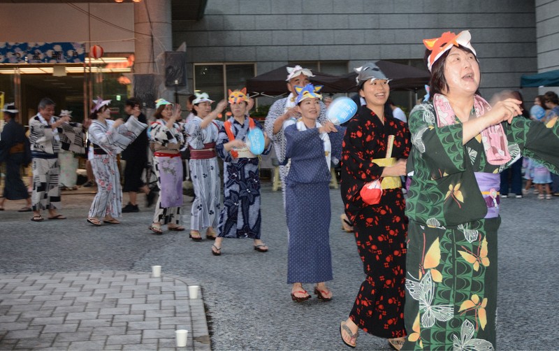 今でもいるんじゃないかOH!　オオカミ音頭初披露　奈良・東吉野