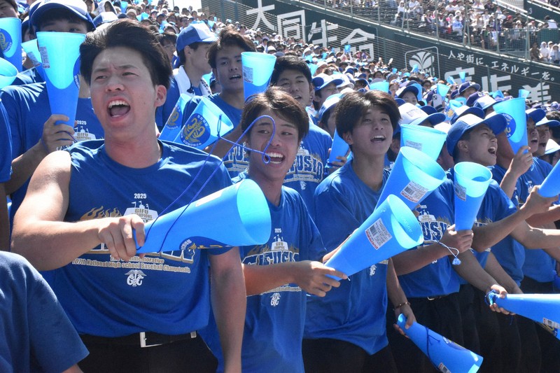 「入学当初から顔見知り」 県岐阜商、復活の舞台裏　夏の甲子園