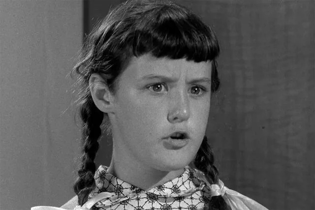 Peacock Jeri Weil in the first episode of 'Leave It to Beaver'