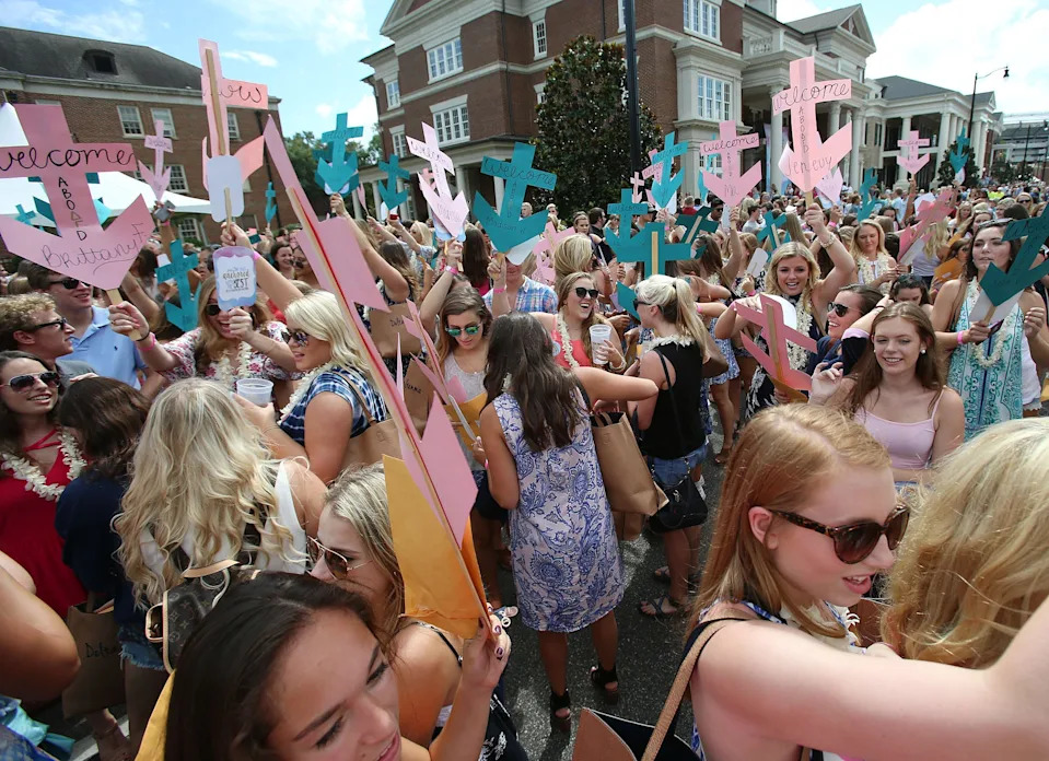 Delta Gamma sisters hold anchors as they look for their new Delta Gamma little sisters during the University of Alabama's Formal Sorority Recruitment Bid Day on Sorority Row in Tuscaloosa, Ala. on Saturday, Aug. 13, 2016. More than 2,600 students participated in recruitment, with the largest recruitment class in the nation, and 2,488 received bids from the 16 participating Panhellenic sororities.  Staff Photo/Erin Nelson