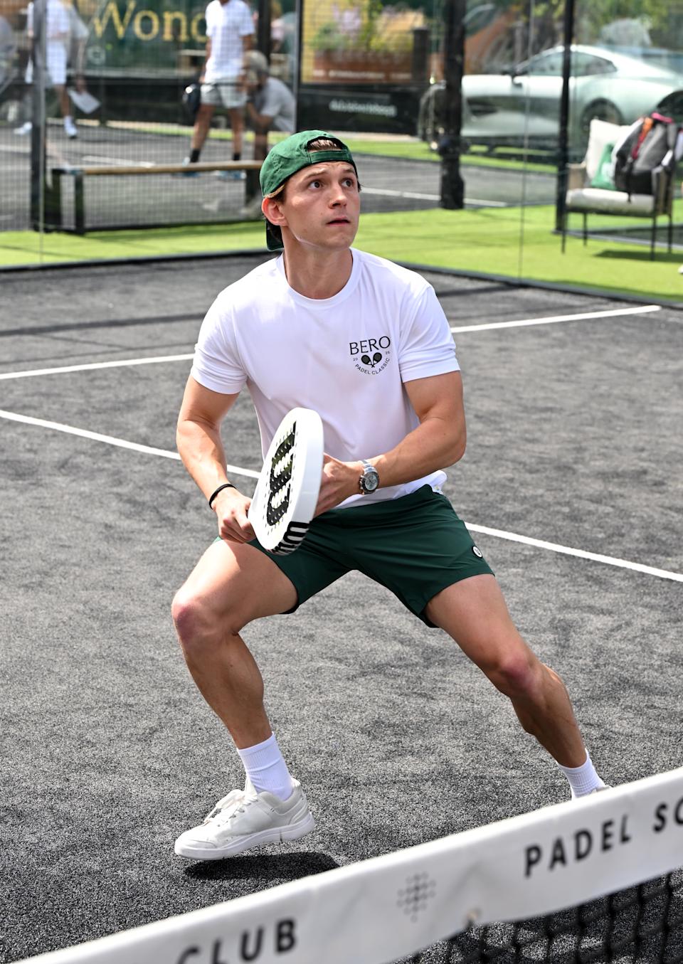 Tom Holland en un torneo de pádel en Londres. (Photo by Jeff Spicer/Getty Images for Bero)