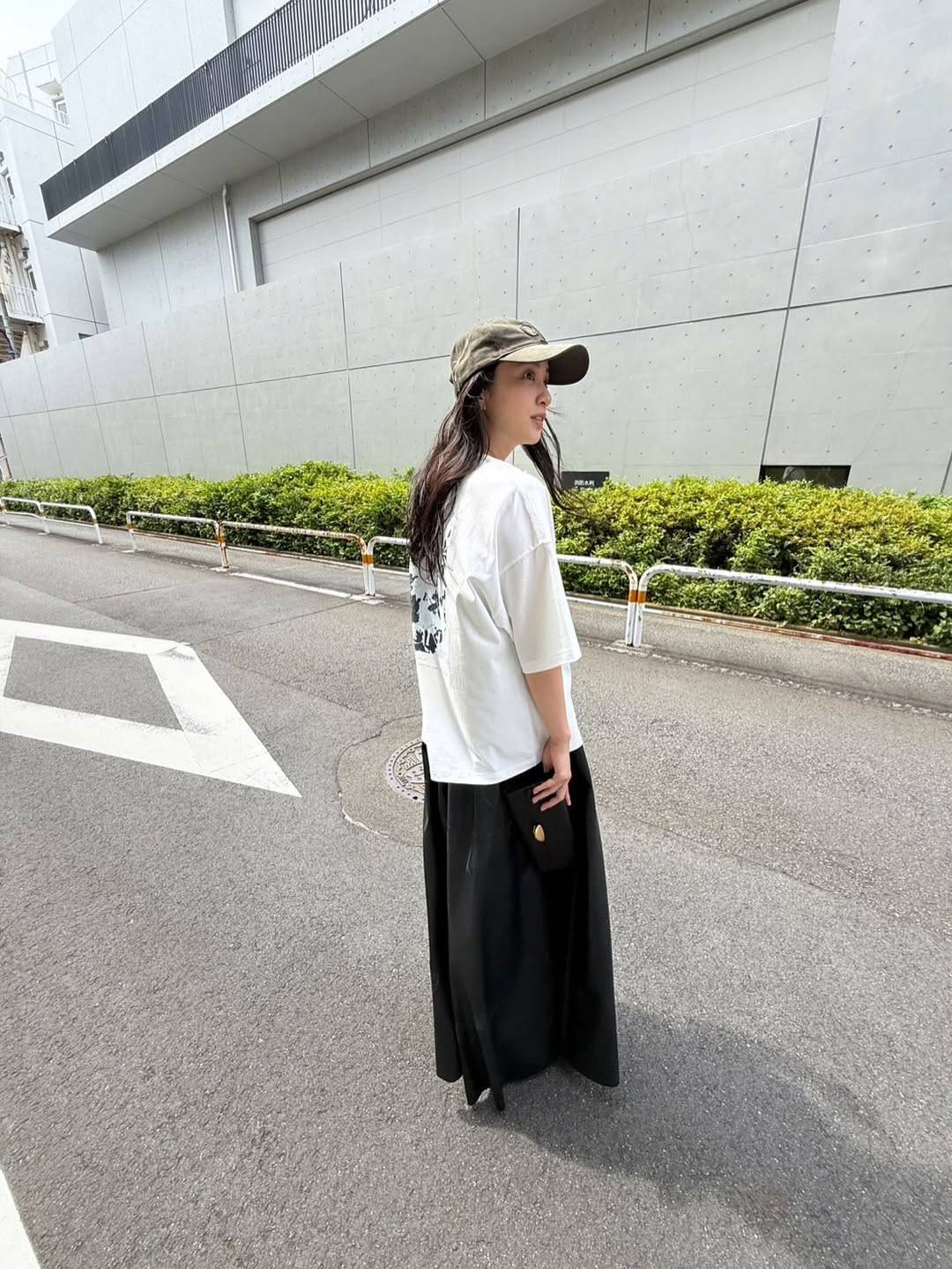 「ママに見えない」2月に出産…3児の母、31歳人気女優の久々SNS投稿に「久しぶりヤッホー」「ホント変わらず素敵」の声