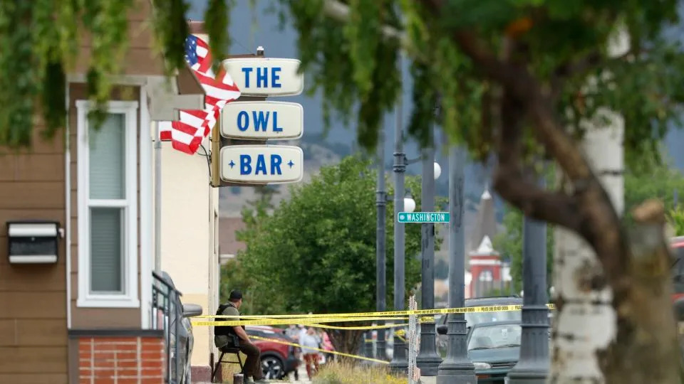 The Owl Bar was the place where everybody knew your name. Then, a familiar face walked in – and opened fire