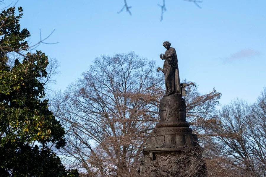 Opinion - Hegseth subverts Congress by ordering racist Confederate monument’s return to Arlington