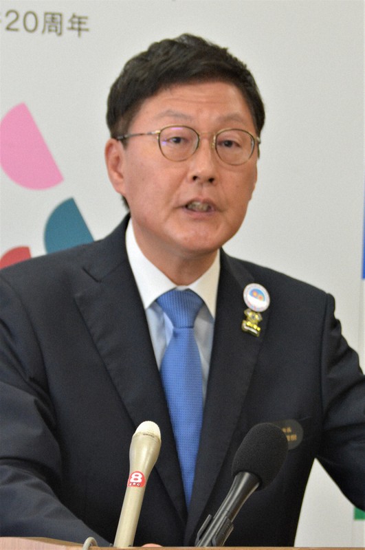ホームタウン認定で誤解　苦情相次ぐ　今治市長「冷静な対応を」