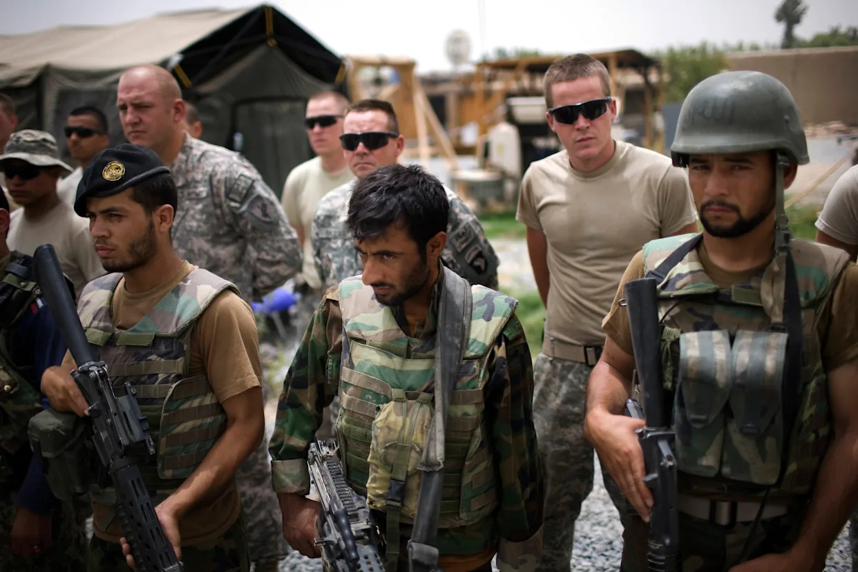 Lawmakers announce legislation to restore office for Afghan relocation