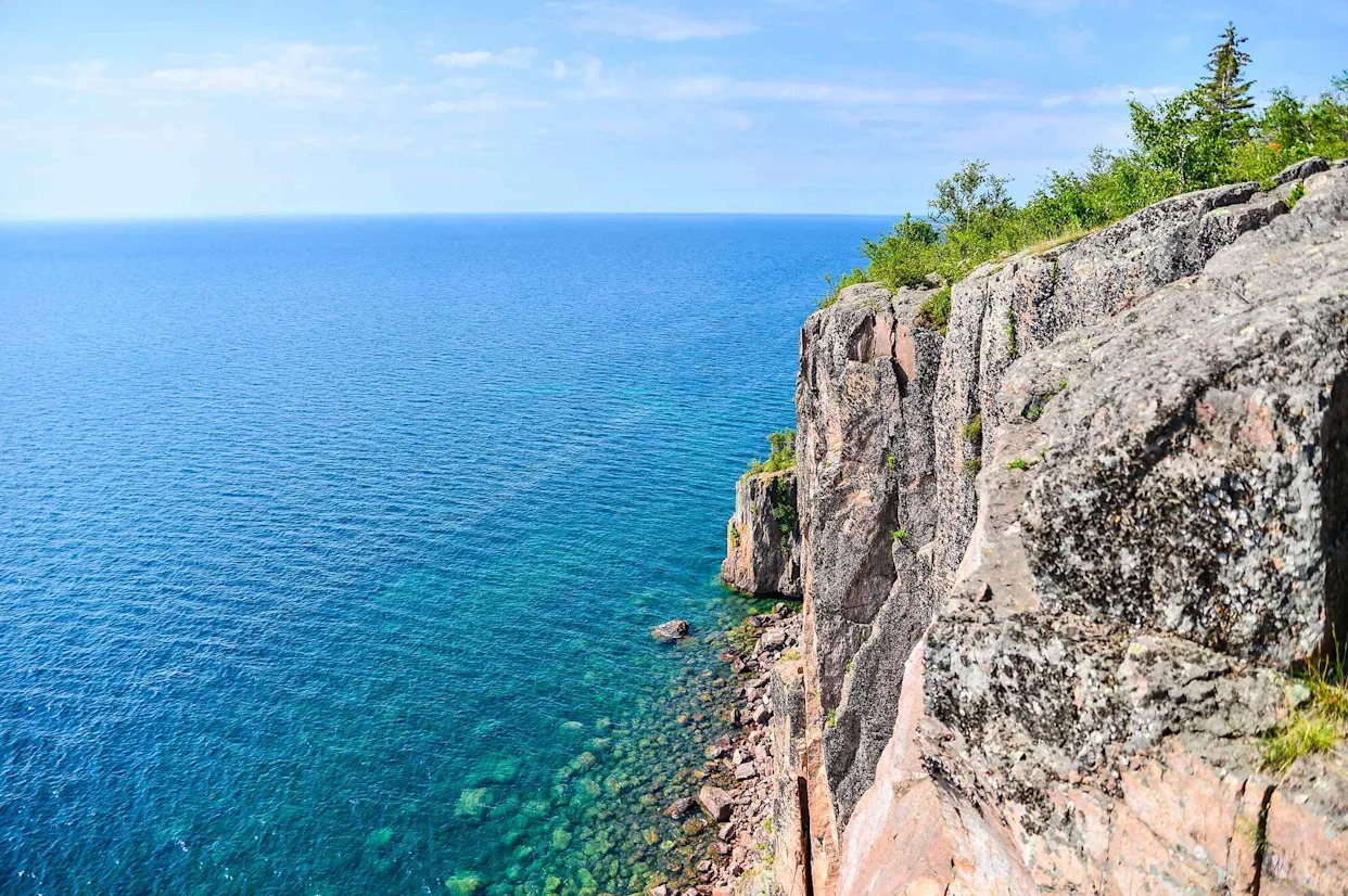 This Is the Cleanest Lake in the U.S.—and It Has Crystal-clear Waters and Zero Pollution