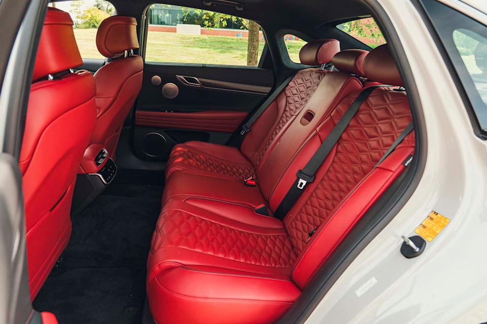 2025 genesis g80