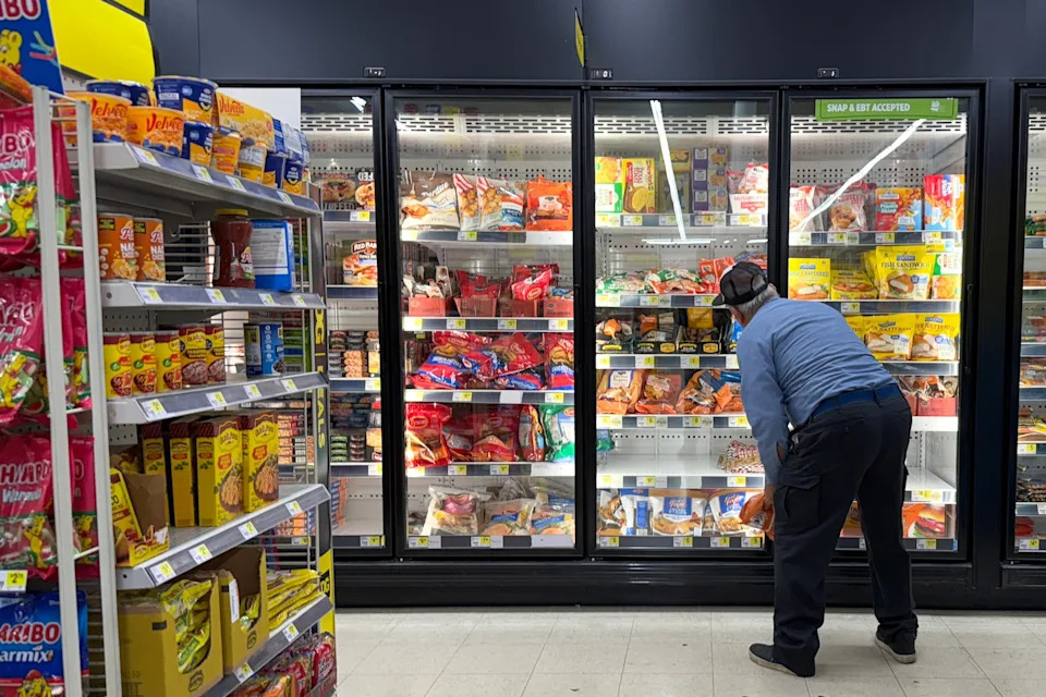 Dollar store food shopping isn't derailing American diets, study suggests