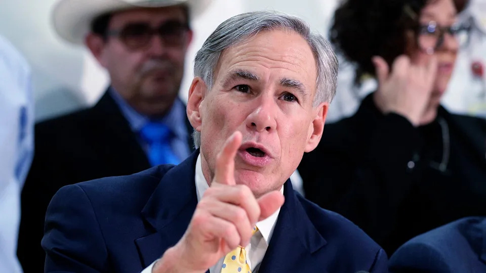 Abbott threatens to remove House Dems from office following dramatic departure to avoid vote