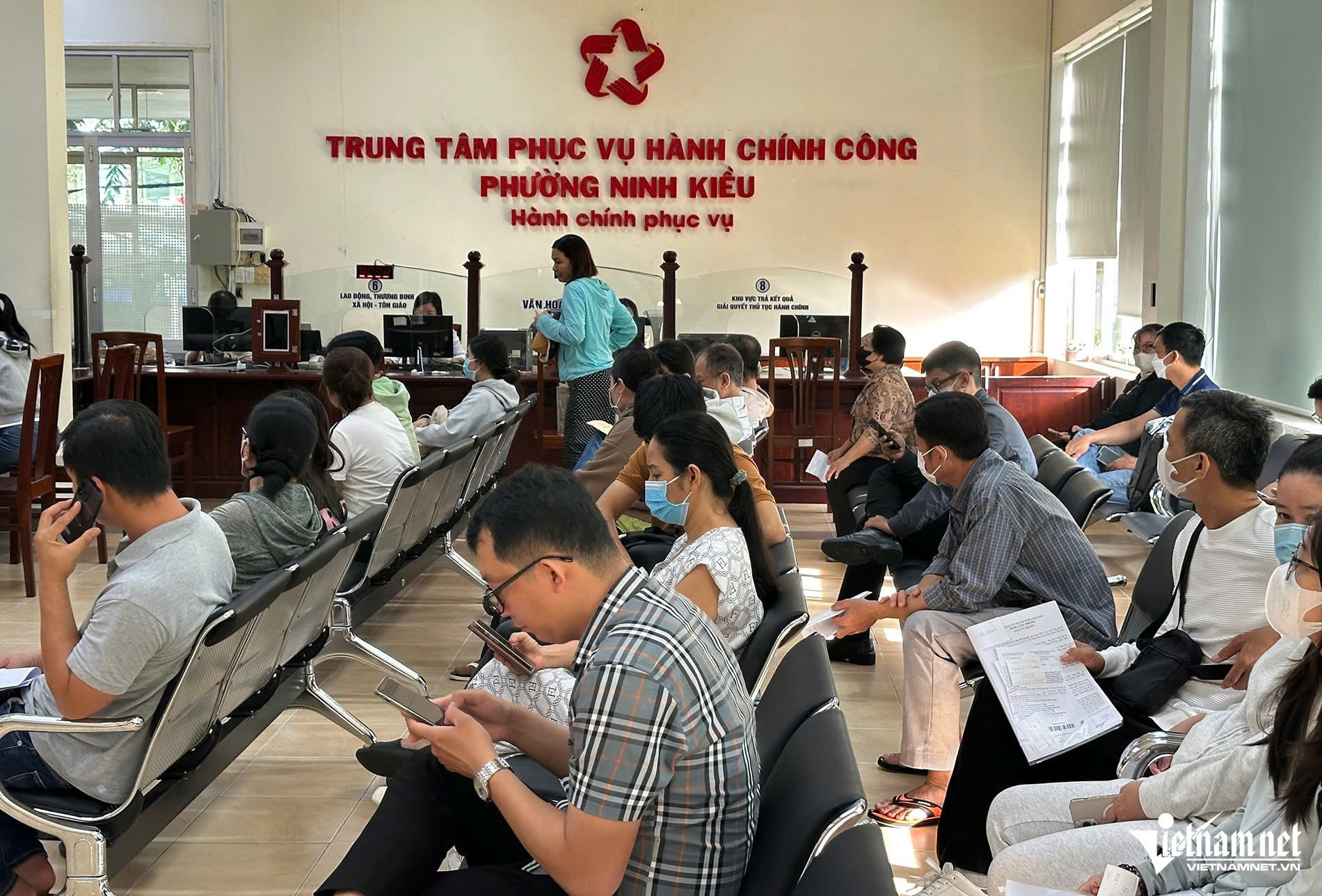 Thủ tướng: Cắt giảm tối thiểu 30% điều kiện kinh doanh, chi phí thủ tục hành chính