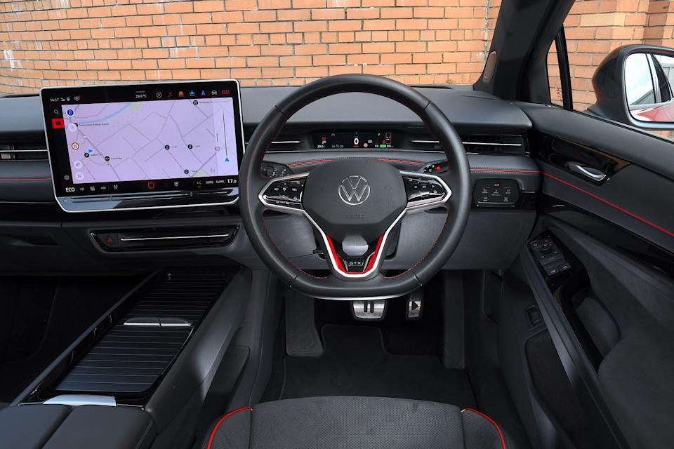 VW ID7 GTX 2025 Review RT dash 0599