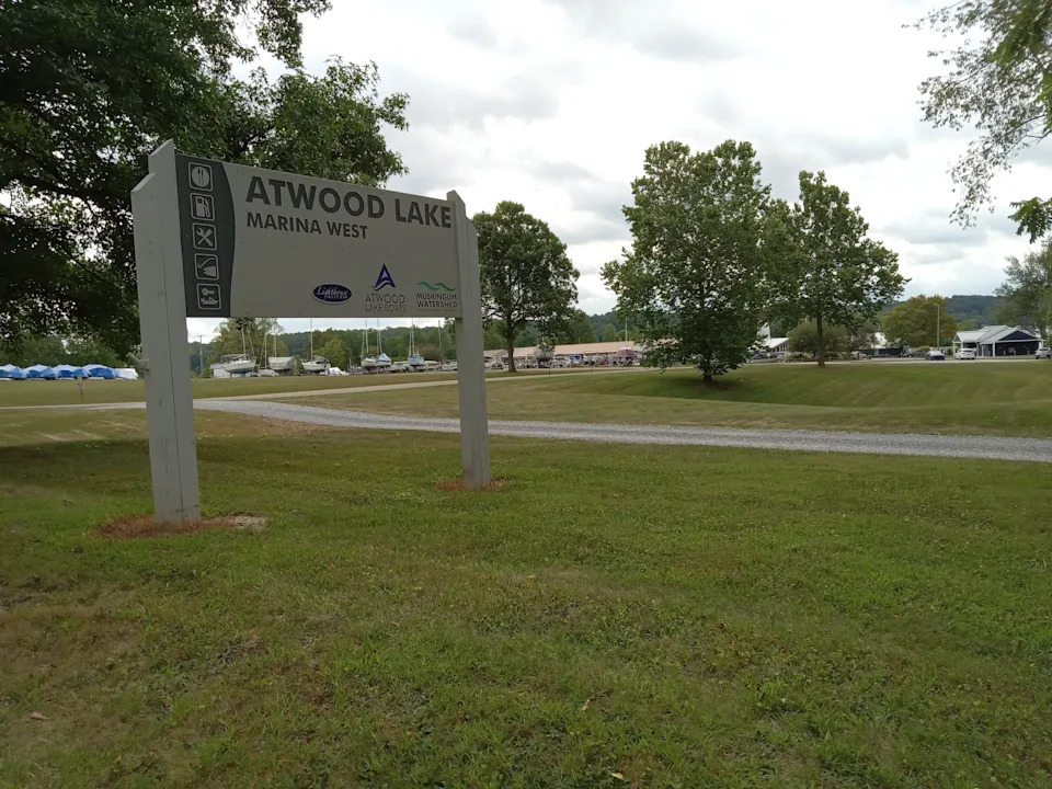 'It's bizarre.' New details released on Amish boy, father found dead in Atwood Lake