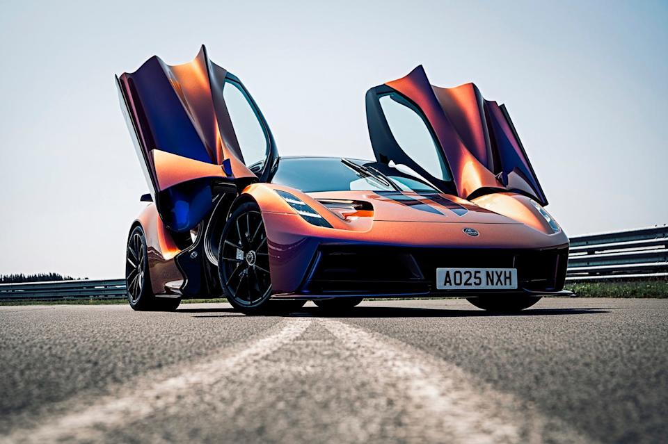 2025 lotus evija