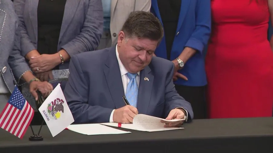 Pritzker signs new gun measures into Illinois law on Monday, July 28, 2025. (Photo: WGN)
