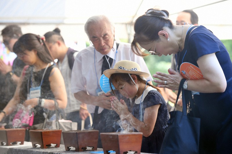 「皆さん、ご苦労さまでした…」千鳥ケ淵、静かに平和祈る　終戦の日