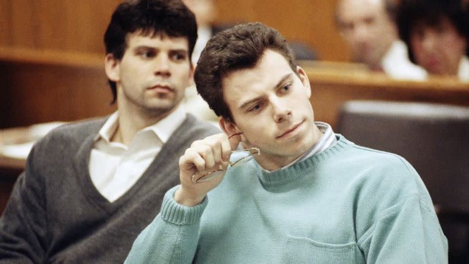 A los hermanos Menéndez se les negó la libertad condicional. Estos son los factores que los mantienen tras las rejas