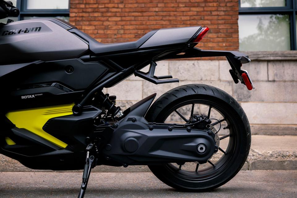 2025 canam origin and pulse