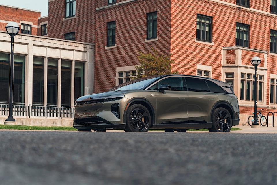 2026 lucid gravity dream edition exterior