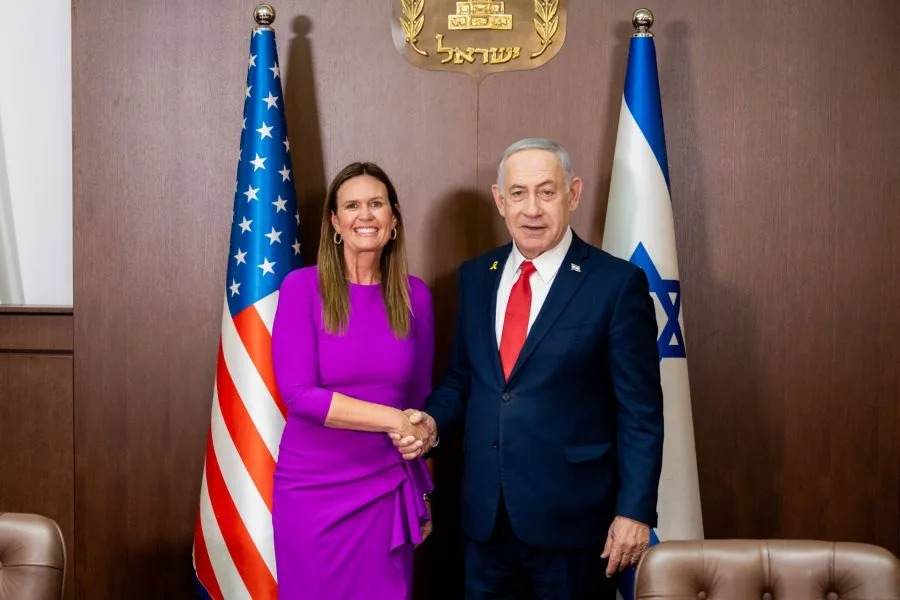 Arkansas Gov. Sarah Huckabee Sanders meets with Israeli Prime Minister Benjamin Netanyahu