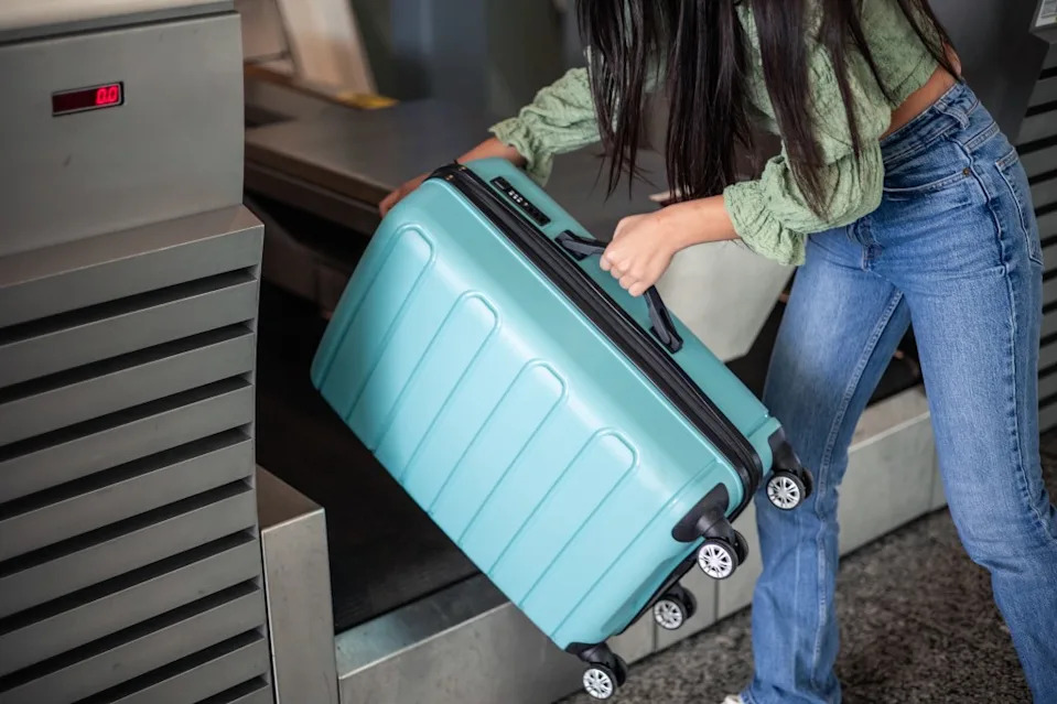 “I was 100% sure that it would fit […] plus I measured it before buying and it fit the standards of the company,” Arina said. EDER – stock.adobe.com