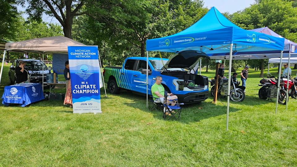2025 clean cruise metro detroit hosted by michigan electric vehicle alliance