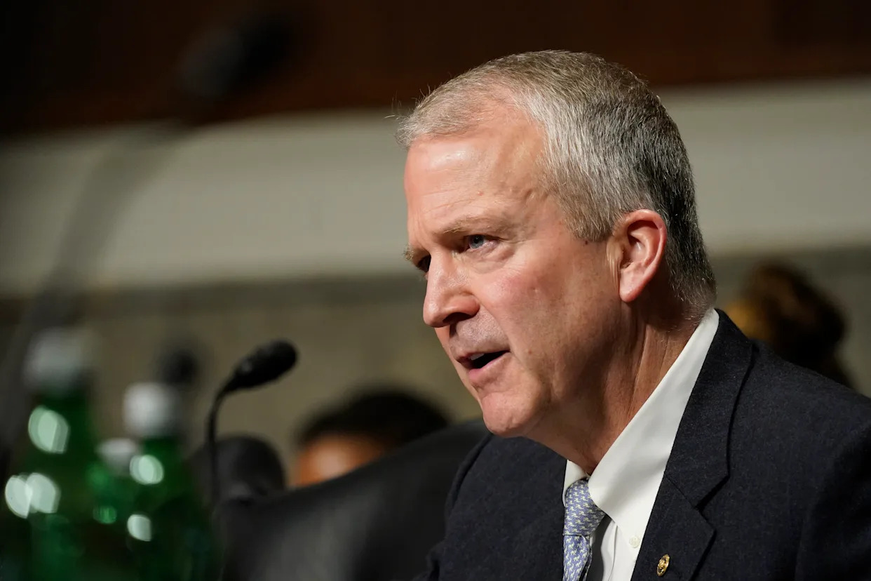 Alaska senator blocks Navy chief confirmation