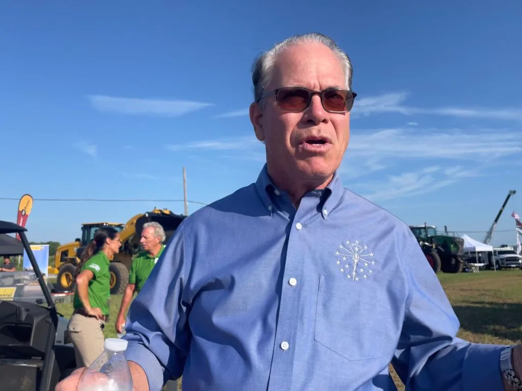 Braun noncommittal on early redistricting; decision to depend on Texas action and Indiana lawmakers