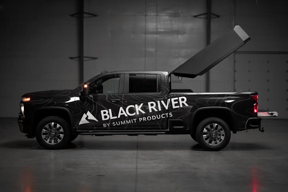 Matrix truck bed topper