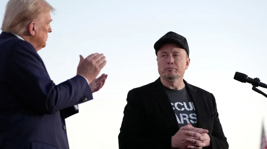Trump eases commercial rocket launch regulations, benefiting Musk
