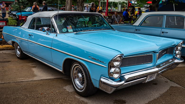 A 1963 Pontiac Catalina convertible at a car show