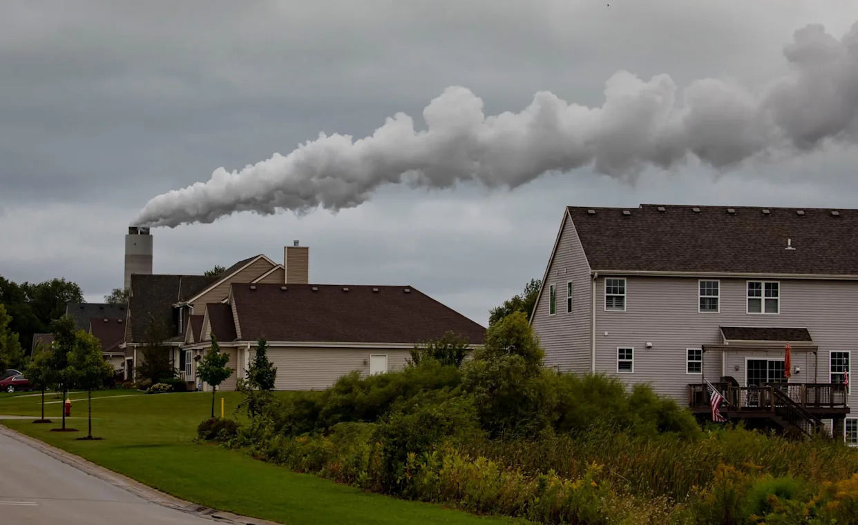Young climate activists in Wisconsin sue state over pro-fossil fuel policies