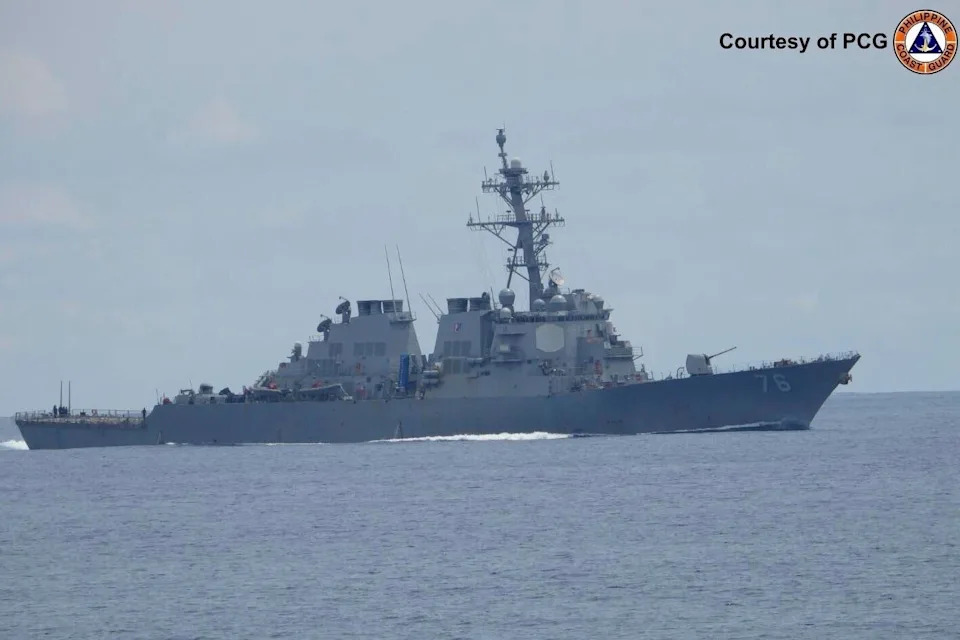 U.S. warships deployed to disputed waters after Chinese ships collided