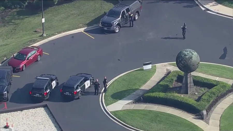 Texas Dems in Illinois vow to keep fighting despite bomb threat, security concerns
