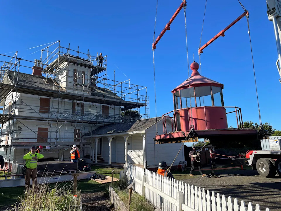 The Yaquina Bay Lighthouse lantern was removed for restoration earlier this year.
