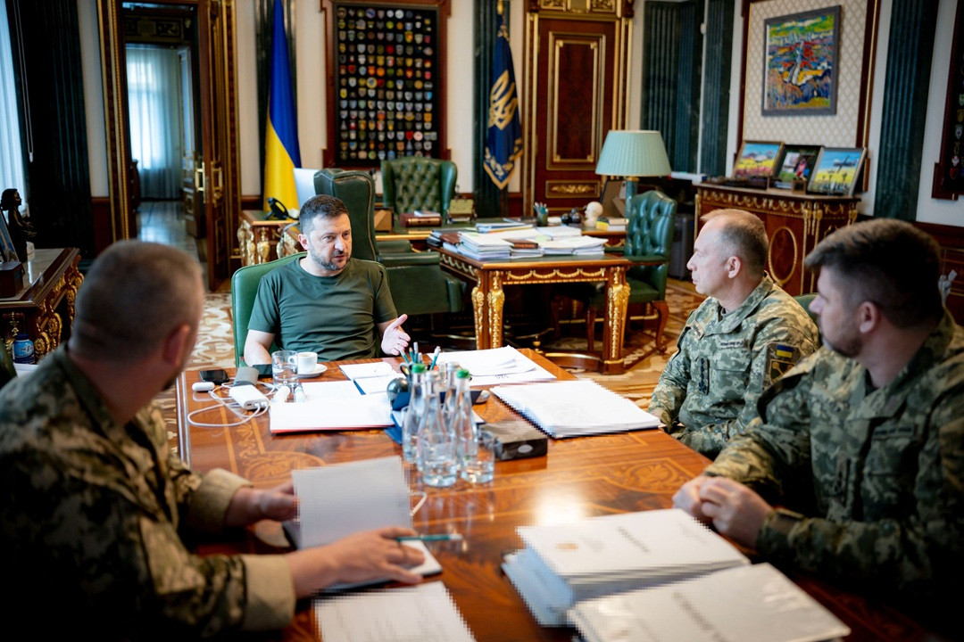 Phái đoàn Ukraine sang Mỹ bàn đảm bảo an ninh, Nga kiểm soát thêm làng ở Donetsk