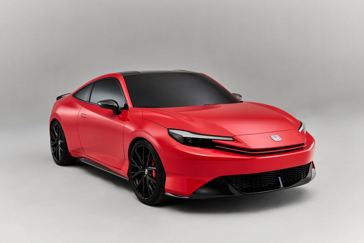 The 2026 Honda Prelude Combines Hybrid Power With the Civic Type R's Suspension and Brakes