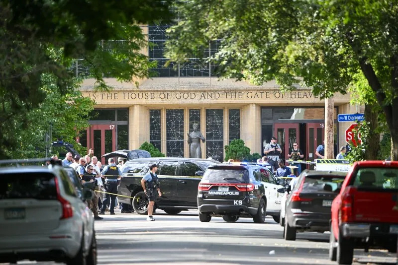 Minneapolis church shooting: 2 children die 'where they sat, in the pews'