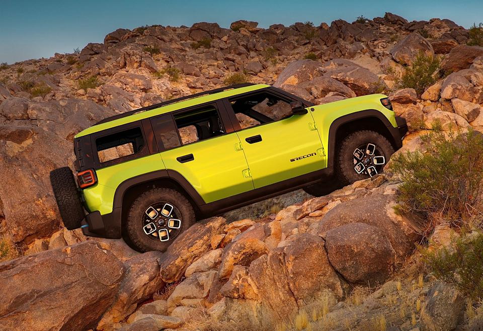 Jeep - PHOTO: The upcoming Jeep Recon.