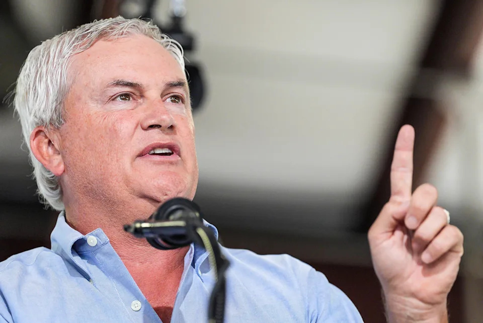 Governor Comer? The most popular man at Kentucky's biggest political rally is open to it