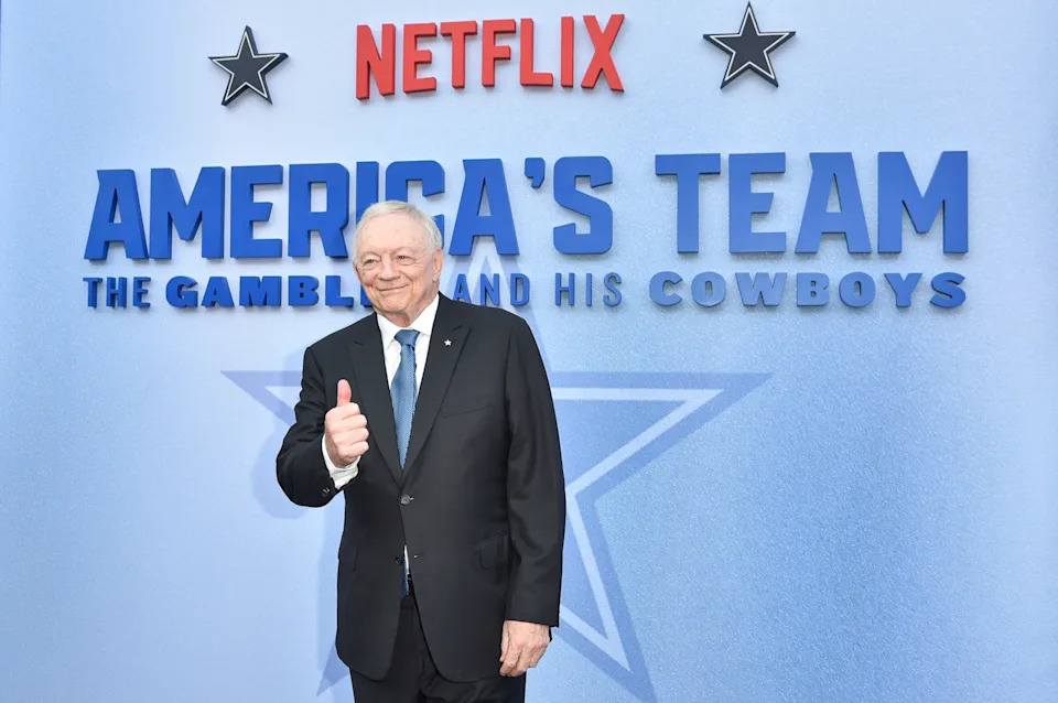 Jerry Jones arrives at the premiere of 