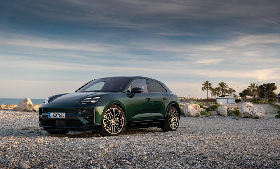 Porsche Macan Turbo ElectricPorsche