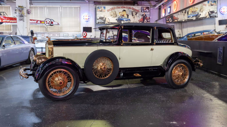 A Rickenbacker Eight Super Sport in side view
