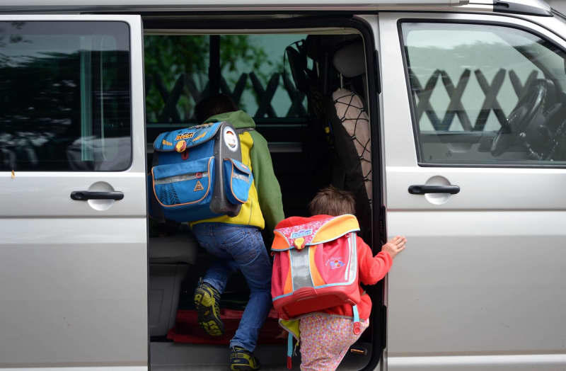 Whether it’s more space or a more efficient driving experience that you’re after, a change of car can help when heading to school and back. Ralf Hirschberger/dpa-Zentralbild/dpa-tmn