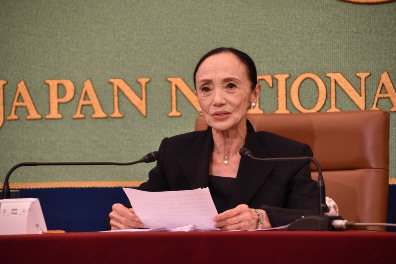 舞台の上から平和を叫ぶ　バレリーナ・森下洋子さん、魂の踊りの原点