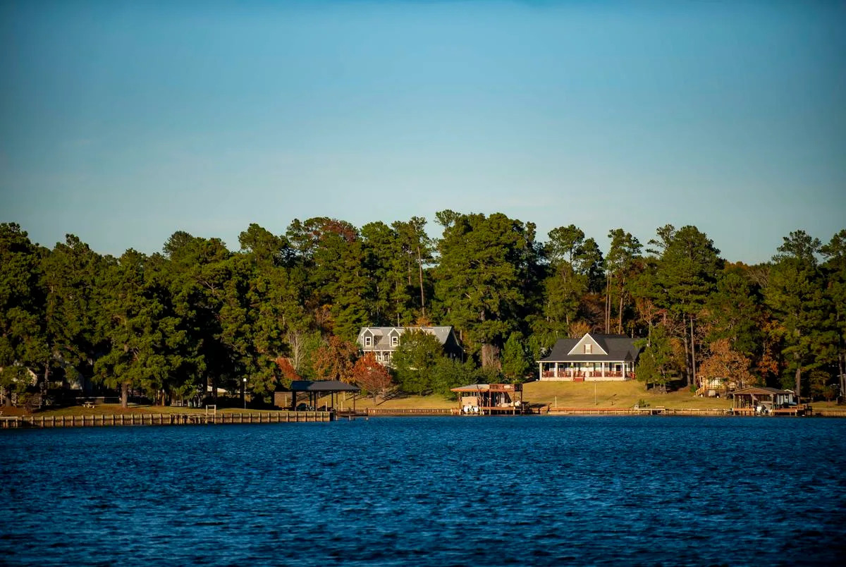 Texas House approves bill that would limit water exports from East Texas — for now
