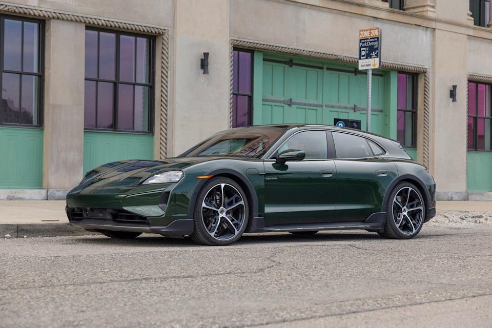 2025 porsche taycan turbo gt