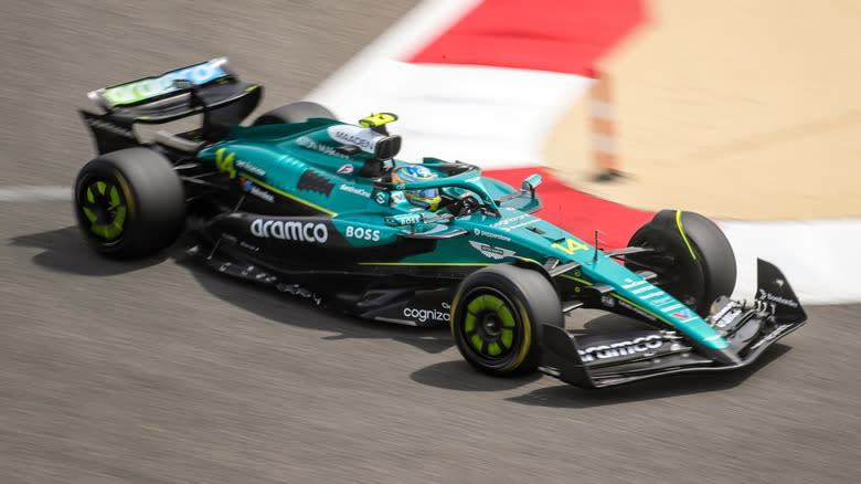 Fernando Alonso drives for Aston Martin in the 2025 Bahrain Grand Prix