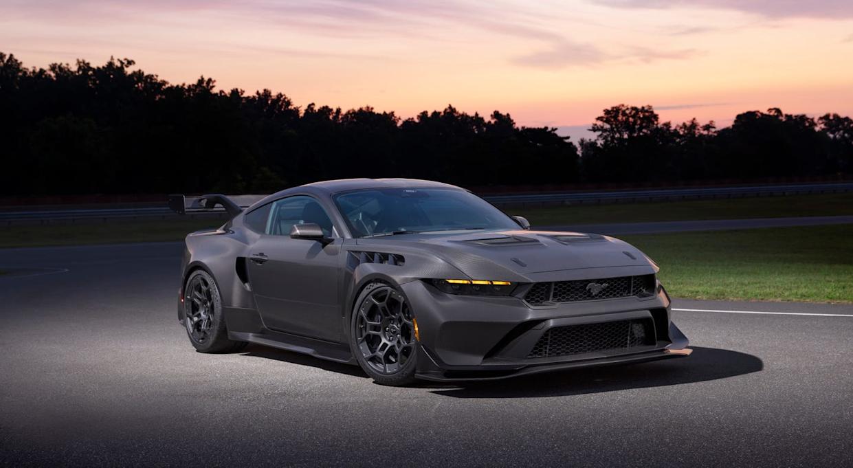 Ford Mustang GTD Liquid Carbon Package Goes to Extremes