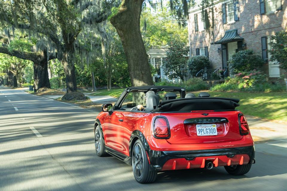 2025 mini jcw convertible